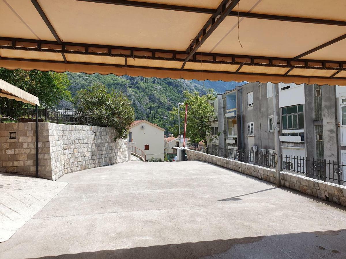 Studio Apartments Ilija Kotor Exterior foto