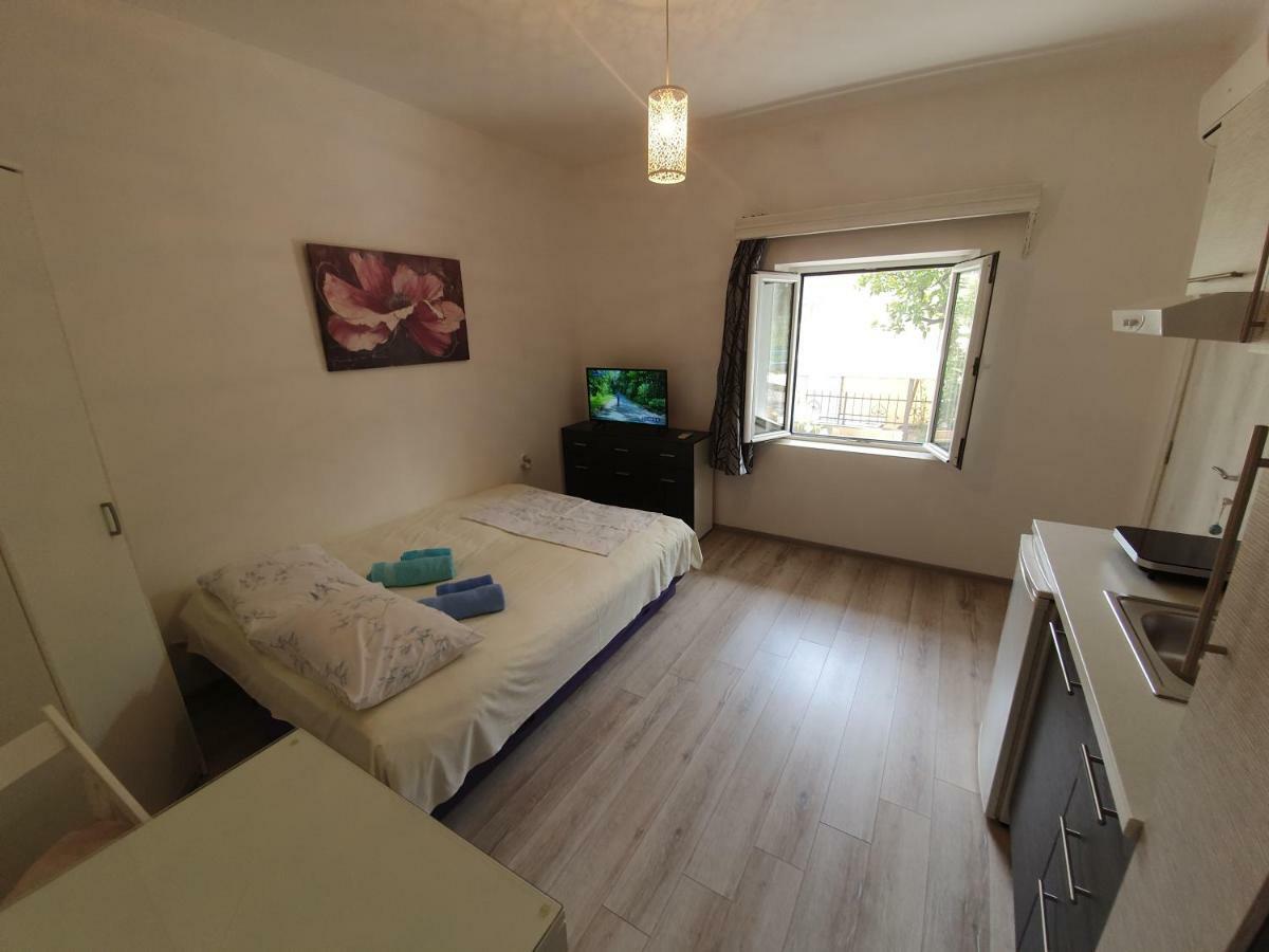 Studio Apartments Ilija Kotor Zimmer foto